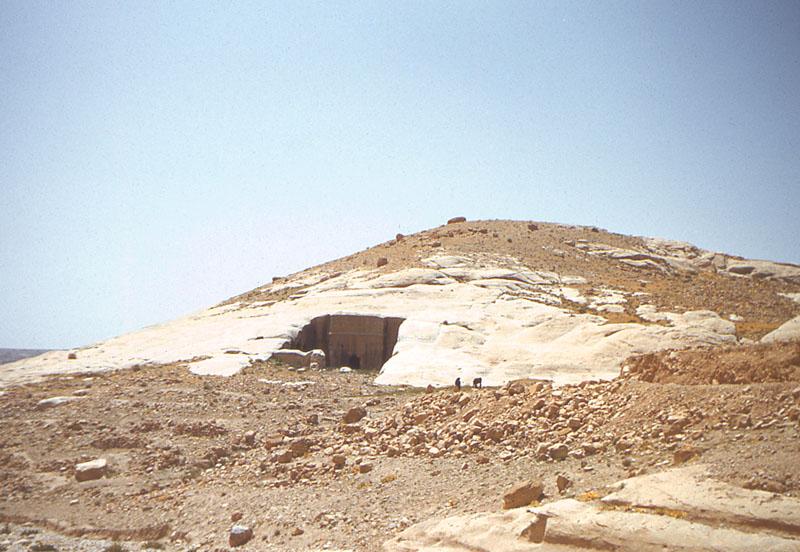 Petra04a The first ruins we saw.