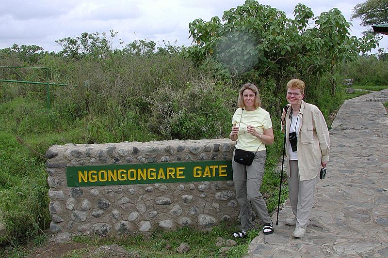 DSCN1865 Getchen and Nan at the gate of our first park.